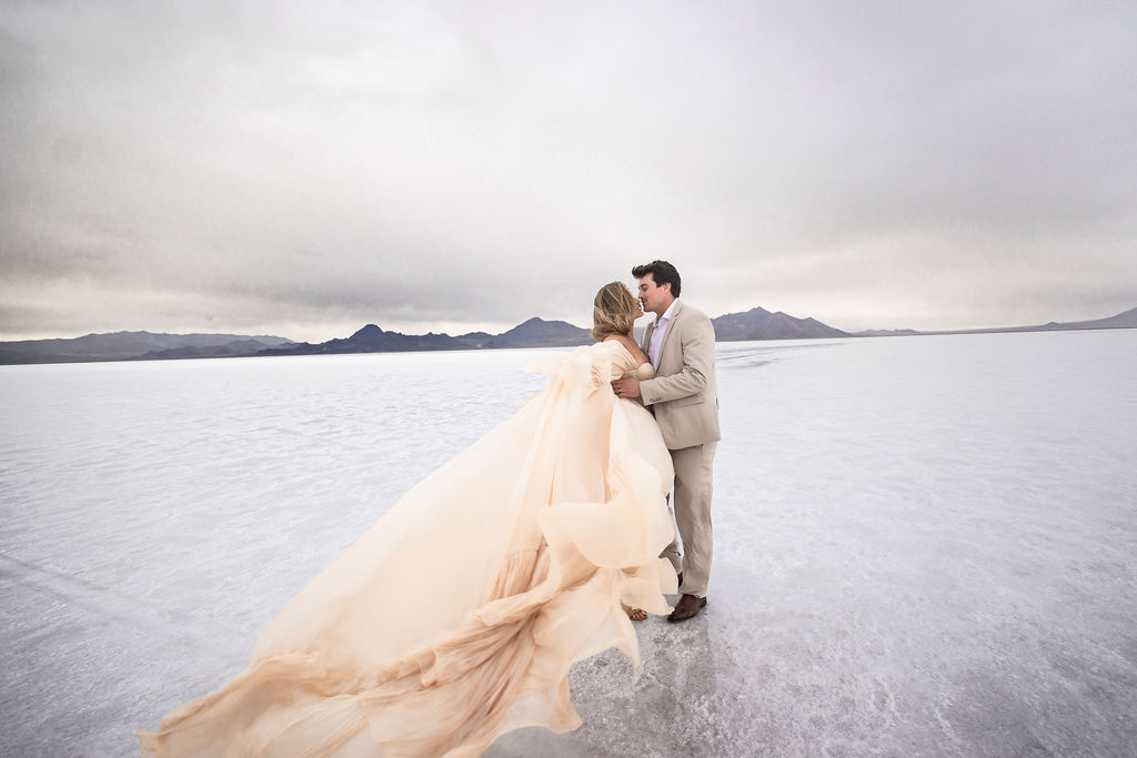 Elopement at Utah Salt Flats